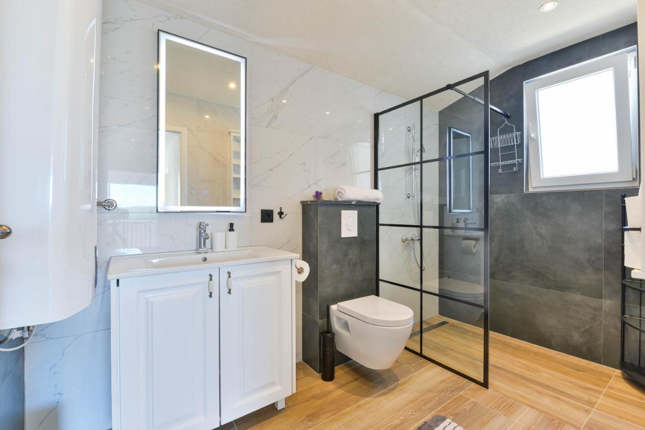 Modern Rustic Villa Kate Benkovac Buitenkant foto