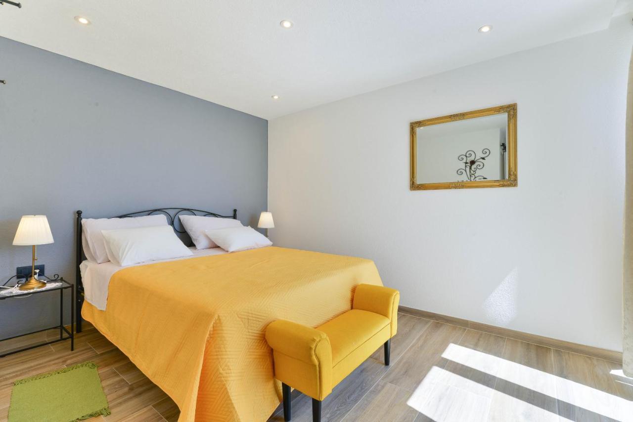 Modern Rustic Villa Kate Benkovac Buitenkant foto
