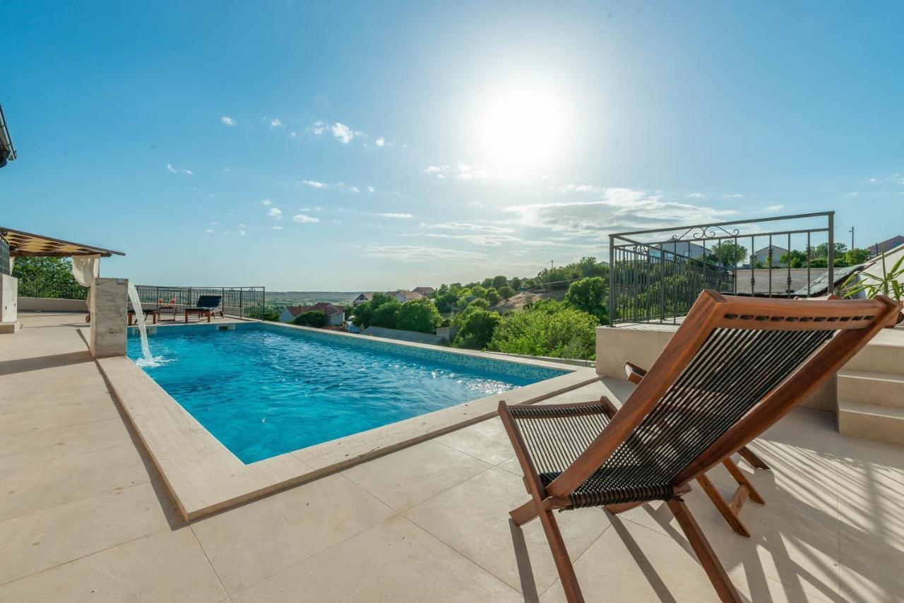 Modern Rustic Villa Kate Benkovac Buitenkant foto