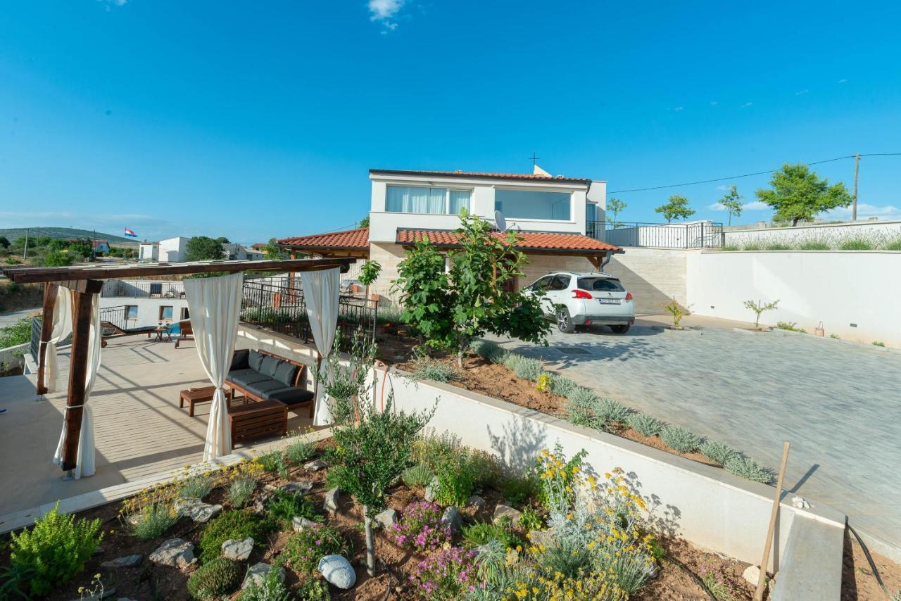 Modern Rustic Villa Kate Benkovac Buitenkant foto