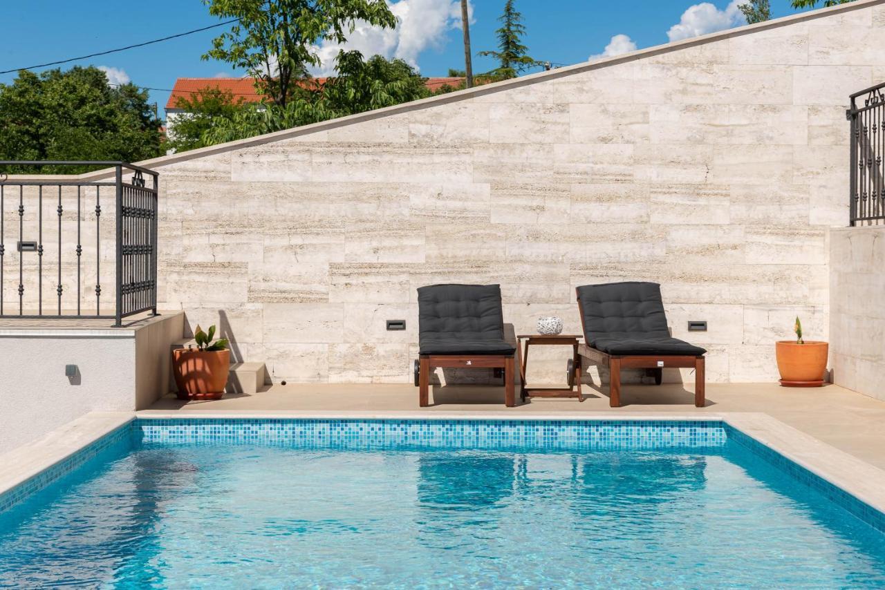 Modern Rustic Villa Kate Benkovac Buitenkant foto