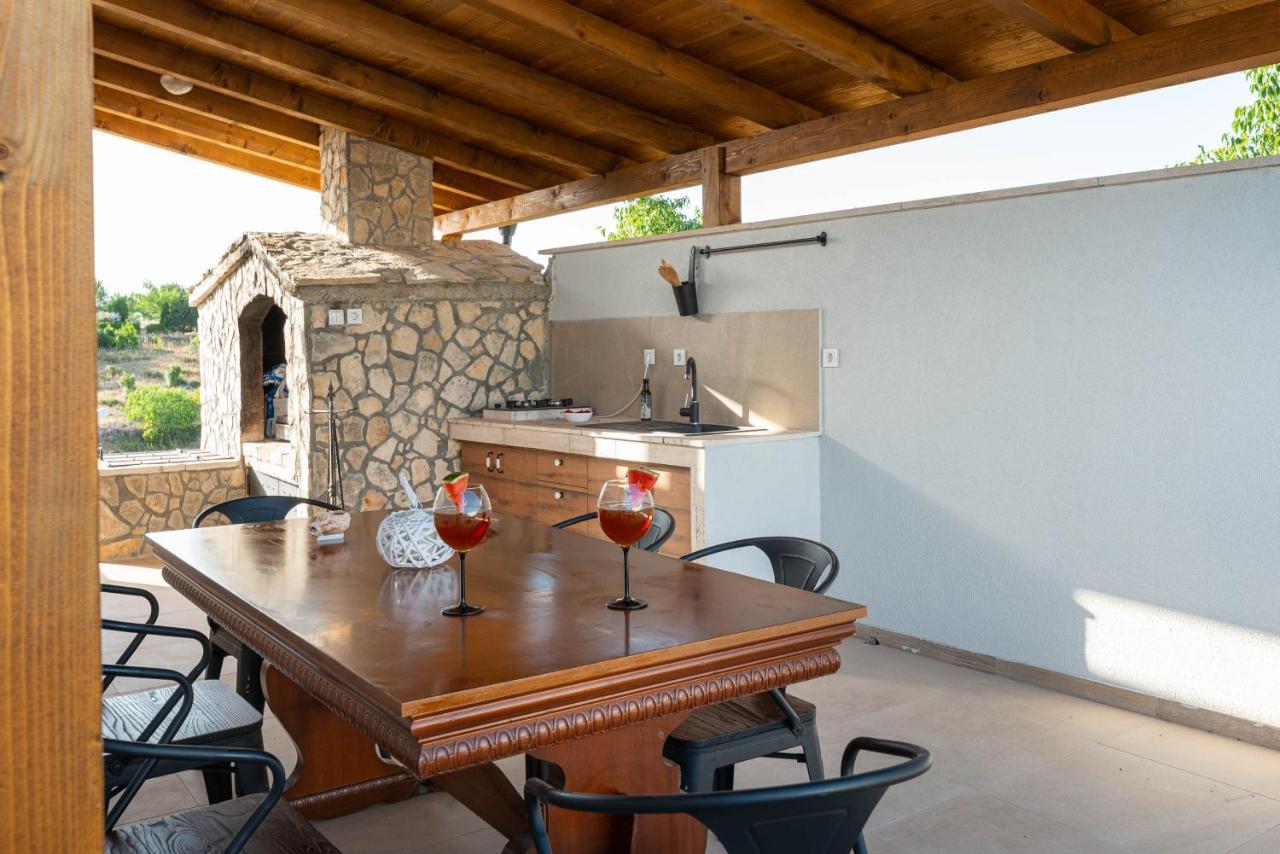 Modern Rustic Villa Kate Benkovac Buitenkant foto